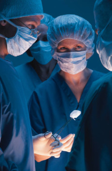 Obligation d’information du patient et la réalisation d’un risque liée à un geste chirurgical contraire aux bonnes pratiques