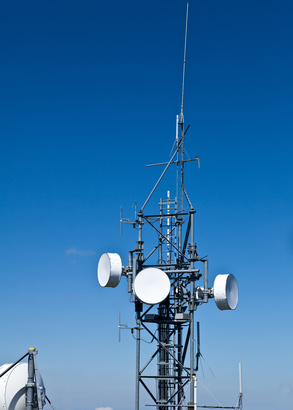 Antenne relais: équipement public?